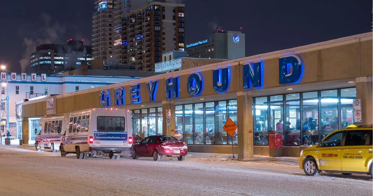 Discover discounted monthly parking in Edmonton City. Reserve your spot today