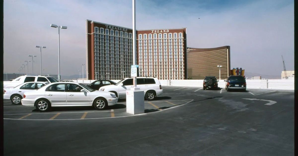 Save money on monthly parking in Las Vegas City