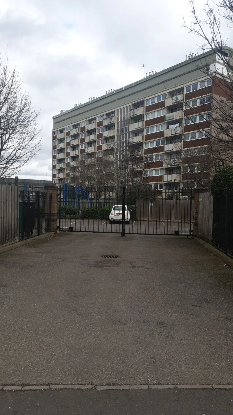 Parking On Connaught Road E16