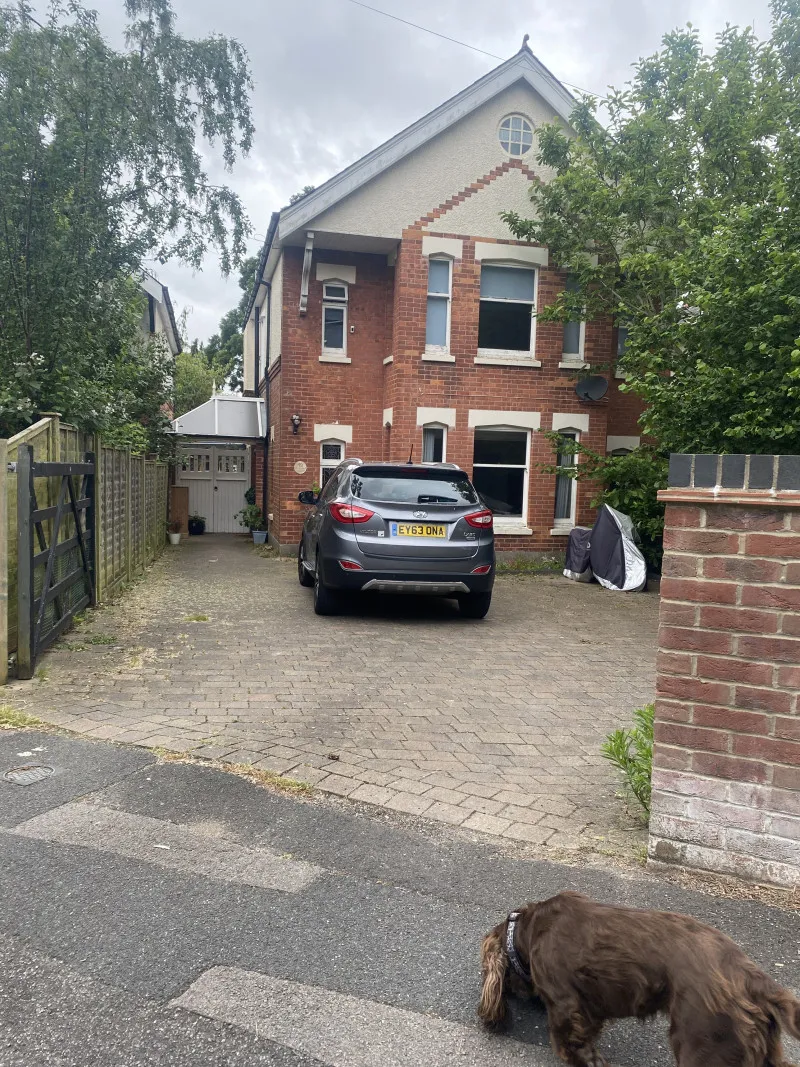 Parking On St. Albans Crescent Bh8