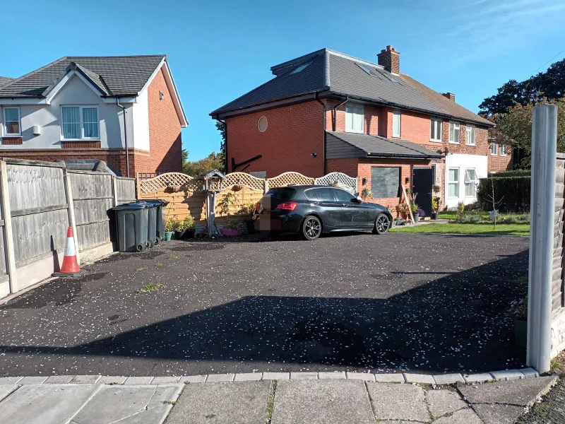 Parking On Penkridge Grove B33