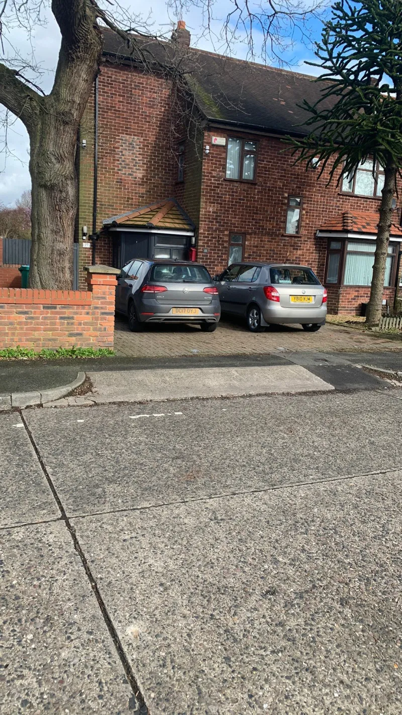 Parking On Brundage Road M22