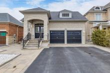 one parking space in driveway for vehicle in vaughan ontario